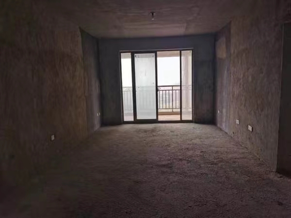 江濱家園華庭苑（華苑）法拍房5棟302室、304室