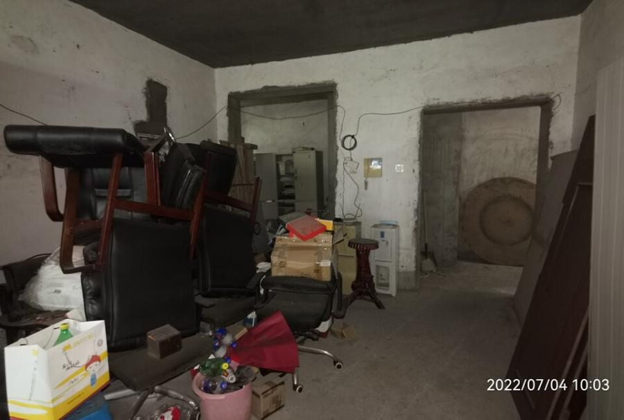 金麓國際小區(qū)（金麓商務(wù)廣場）法拍房3、4棟303