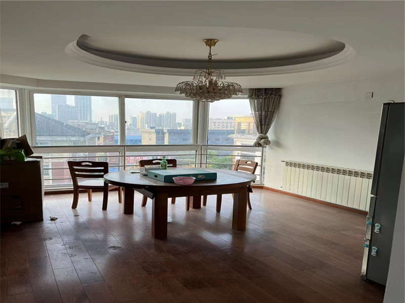 鴻銘中心金街銀苑法拍房2棟804號(hào)