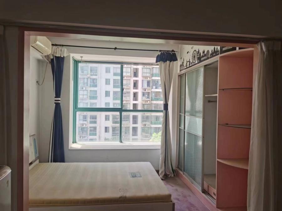 曙光大邸法拍房1、2、3、4棟及裙樓711號