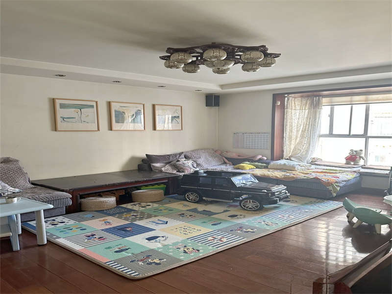 惠澤園法拍房A1，A2，B1，B2棟504號及其室內(nèi)家具家電物品