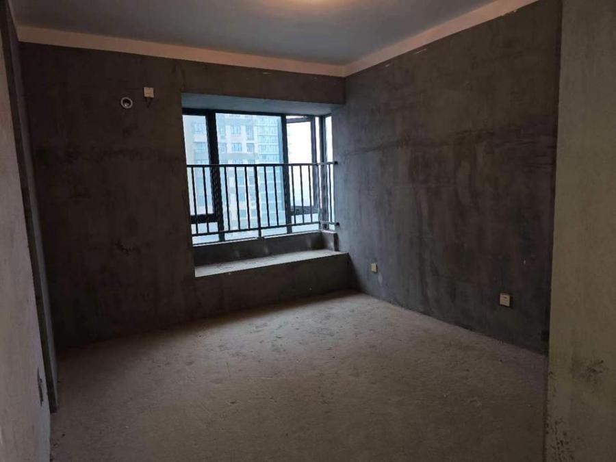 長(zhǎng)房云時(shí)代法拍房一期5棟1203