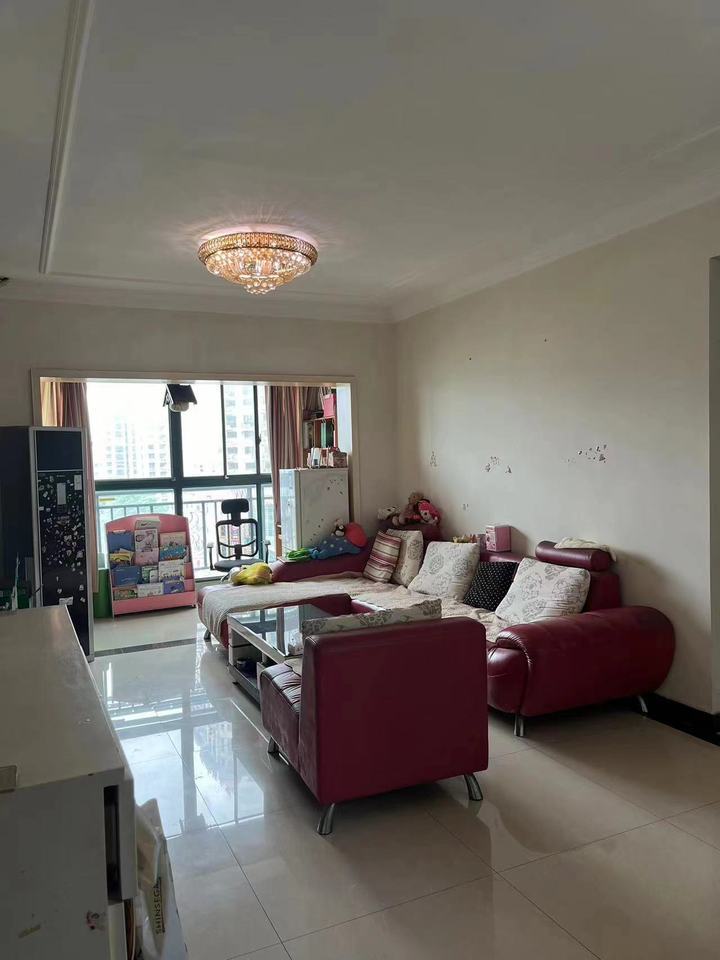 恒大城法拍房14、15棟806