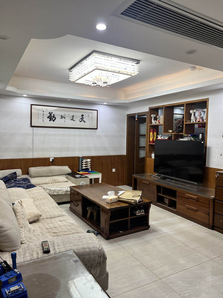 新長(zhǎng)海廣場(chǎng)（新長(zhǎng)海中心）法拍房C、D棟1508室