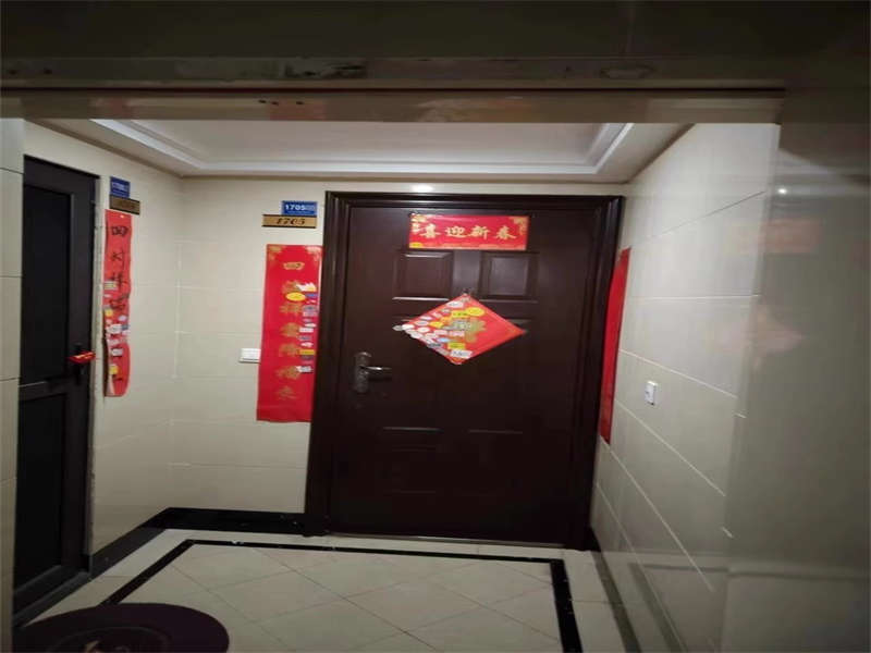 中海國際社區(qū)一期（中海江御名園）法拍房香樟街1、2棟1705號(hào)