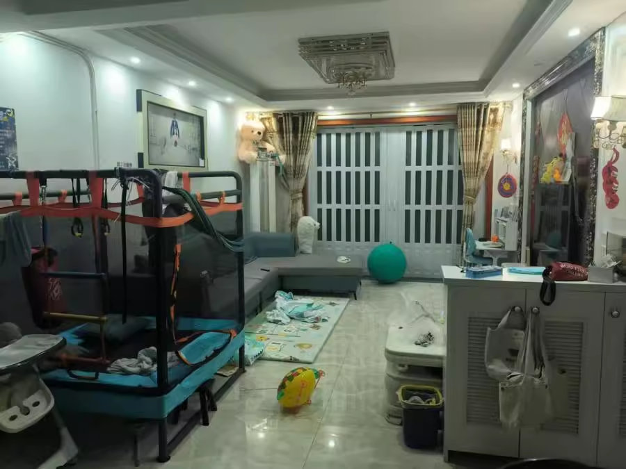 （8折）新地東方明珠一期法拍房1號棟902室